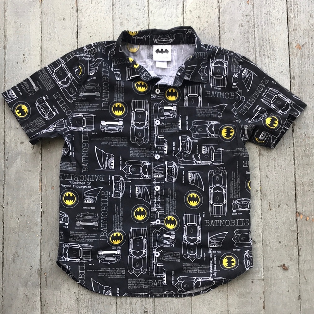 Batman Button Up Boys Shirt Size Large